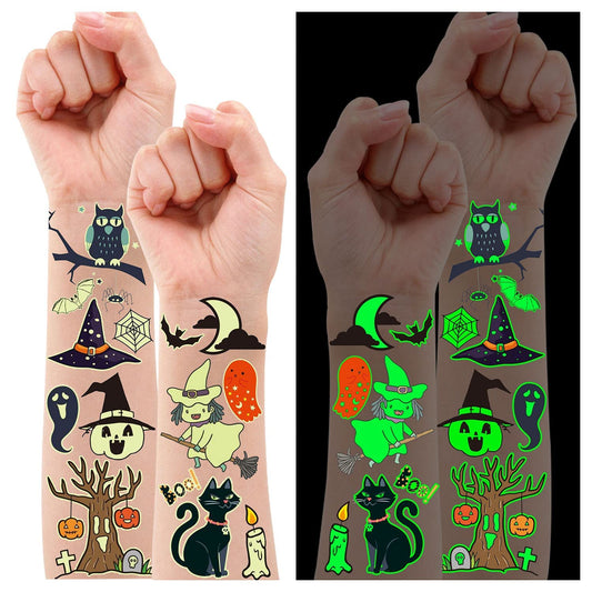 24 sheets containing 250 distinct halloween-themed designs (zombies, skeletons, vampires, pumpkins, witches, black cats, lanterns)