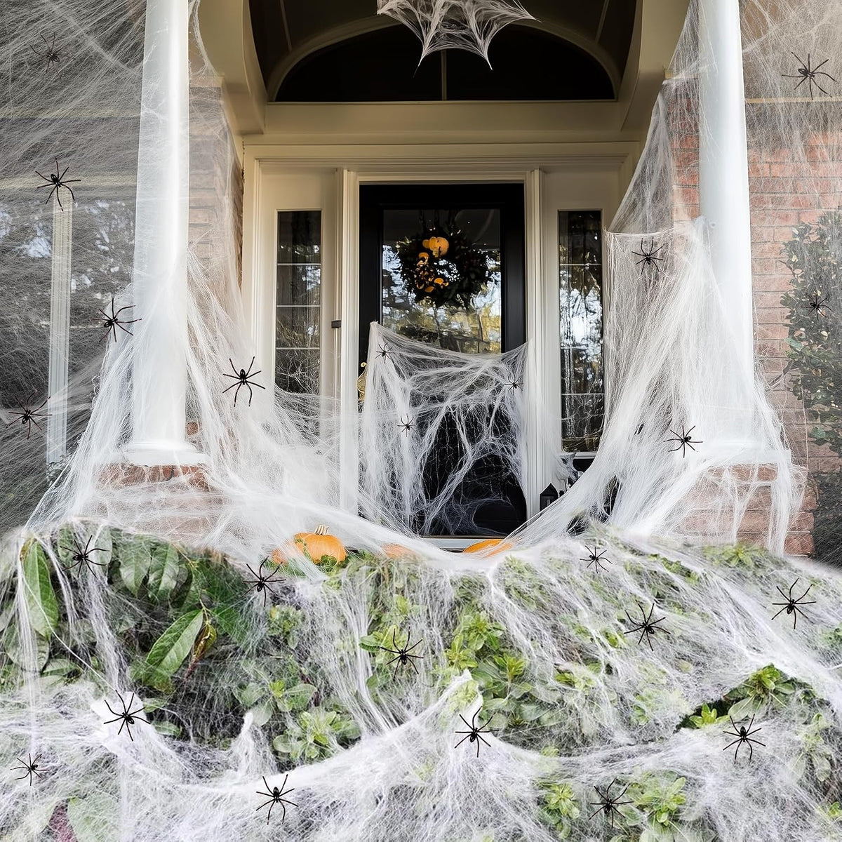 30 lifelike black fake spiders included in every pack