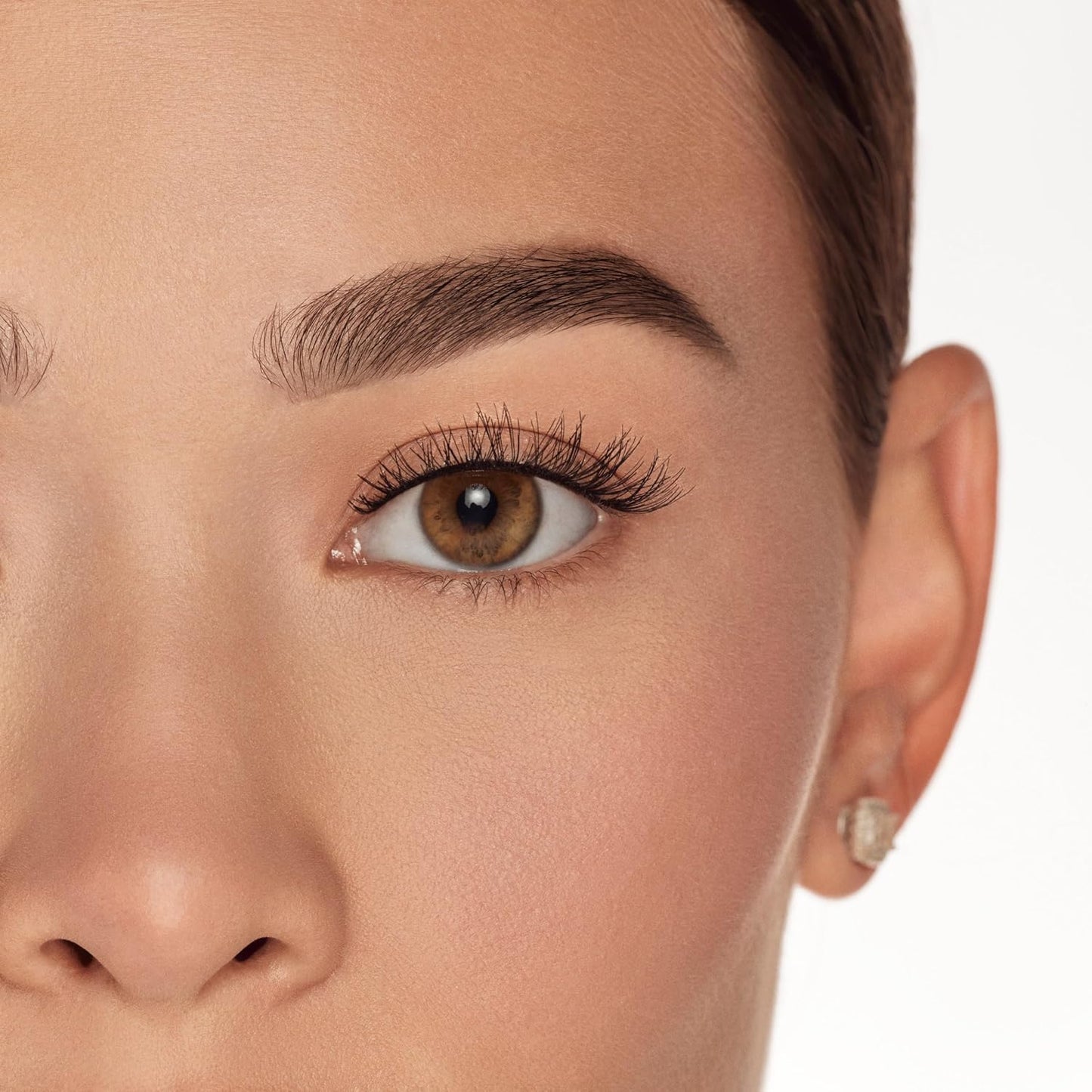 Ardell Wispies 113 False Eyelashes – Feel-Good Eye Glow for the Quiet Getting-Ready Hour, Natural Wispy Look