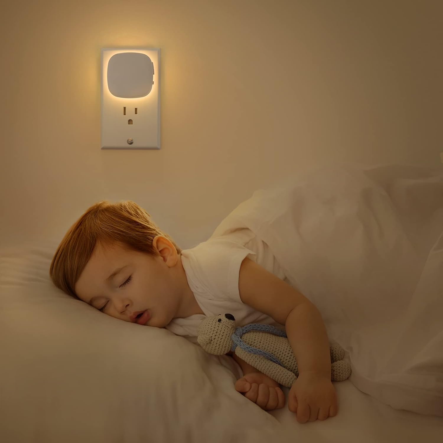 AUVON Motion Sensor Nightlight – Clean White Indirect Design for Minimalist Apartments and Basement Stairs