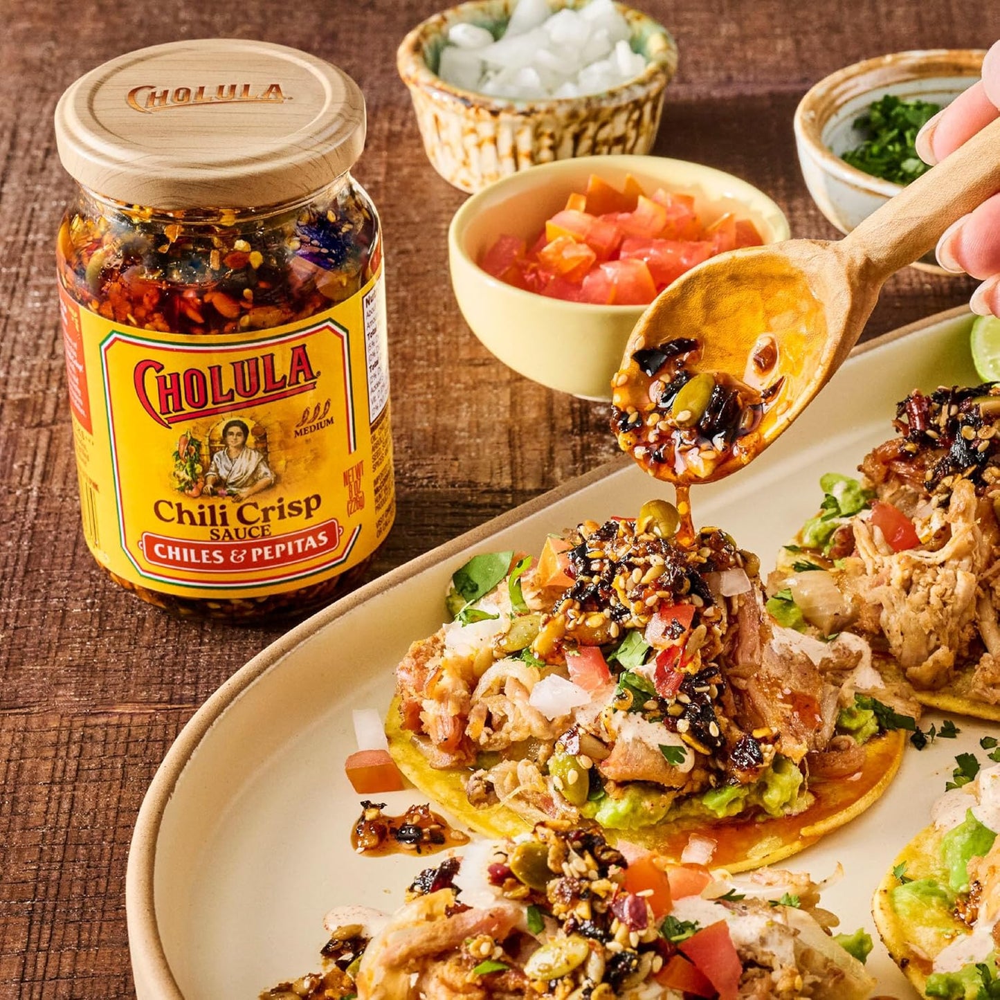 Cholula Chiles & Pepitas Chili Crisp – Sunflower Oil Based Topping for Mindful Weeknight Cooking, 8 oz