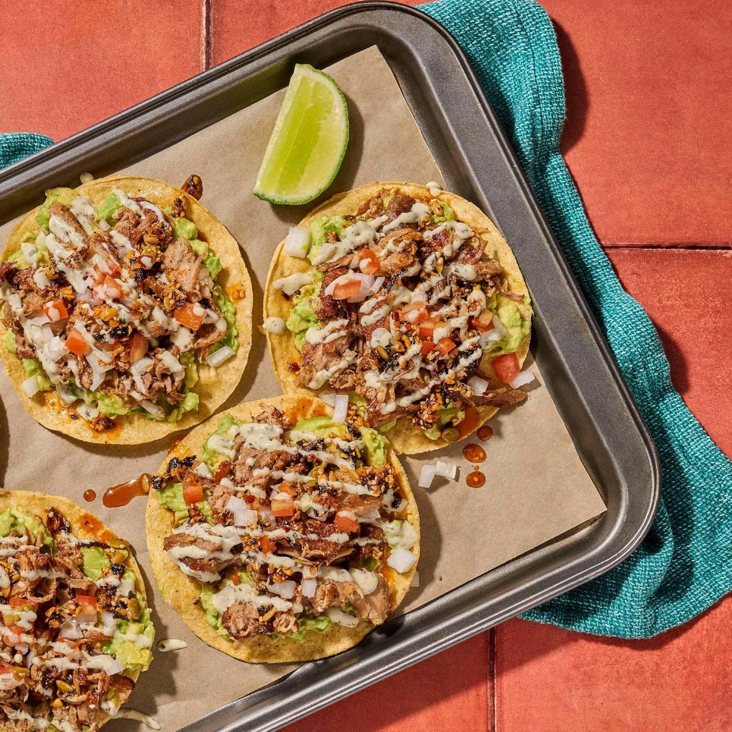 Cholula Cilantro Lime Creamy Sauce – Better-For-You Taco Topping with Lime & Cilantro for Balanced Plates, 8 oz Flip-Cap