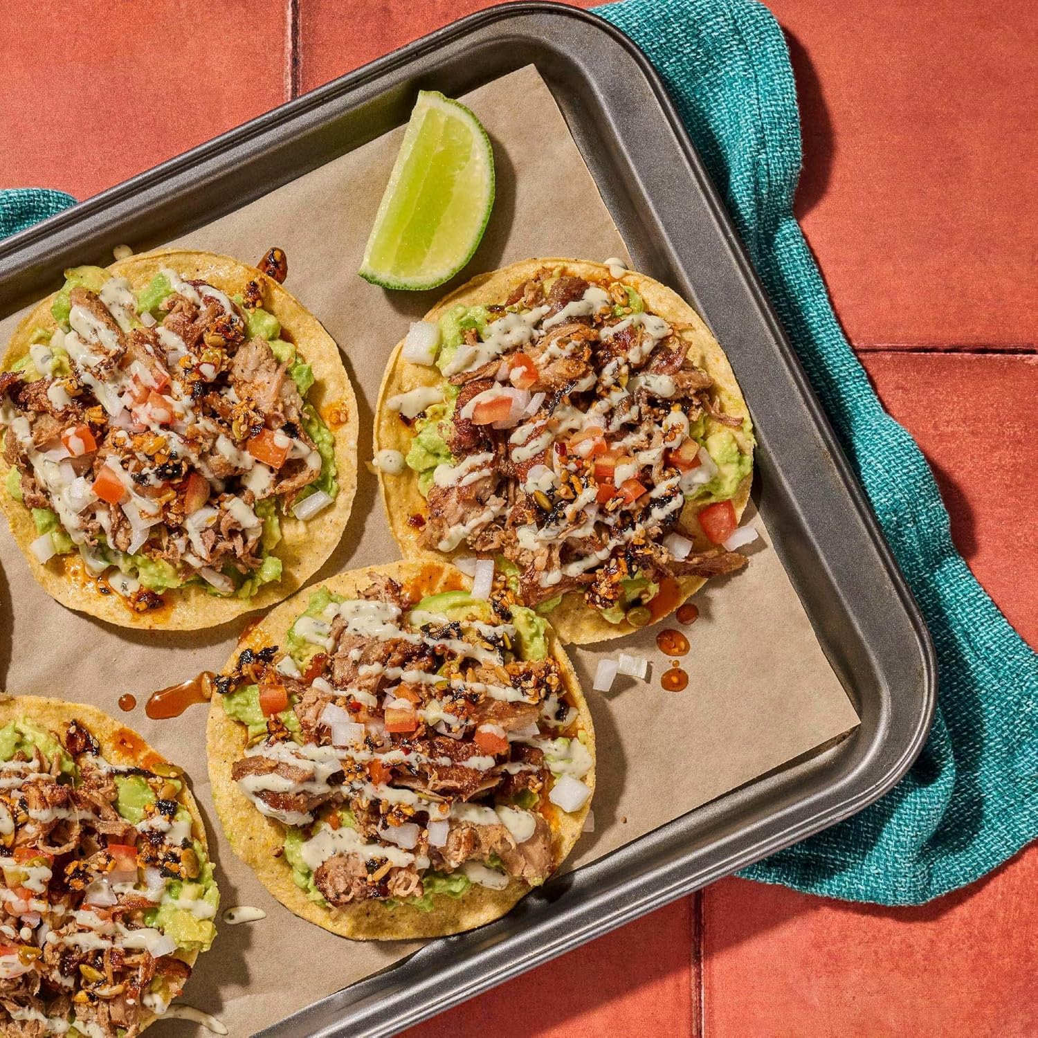 Cholula Cilantro Lime Creamy Sauce – Better-For-You Taco Topping with Lime & Cilantro for Balanced Plates, 8 oz Flip-Cap