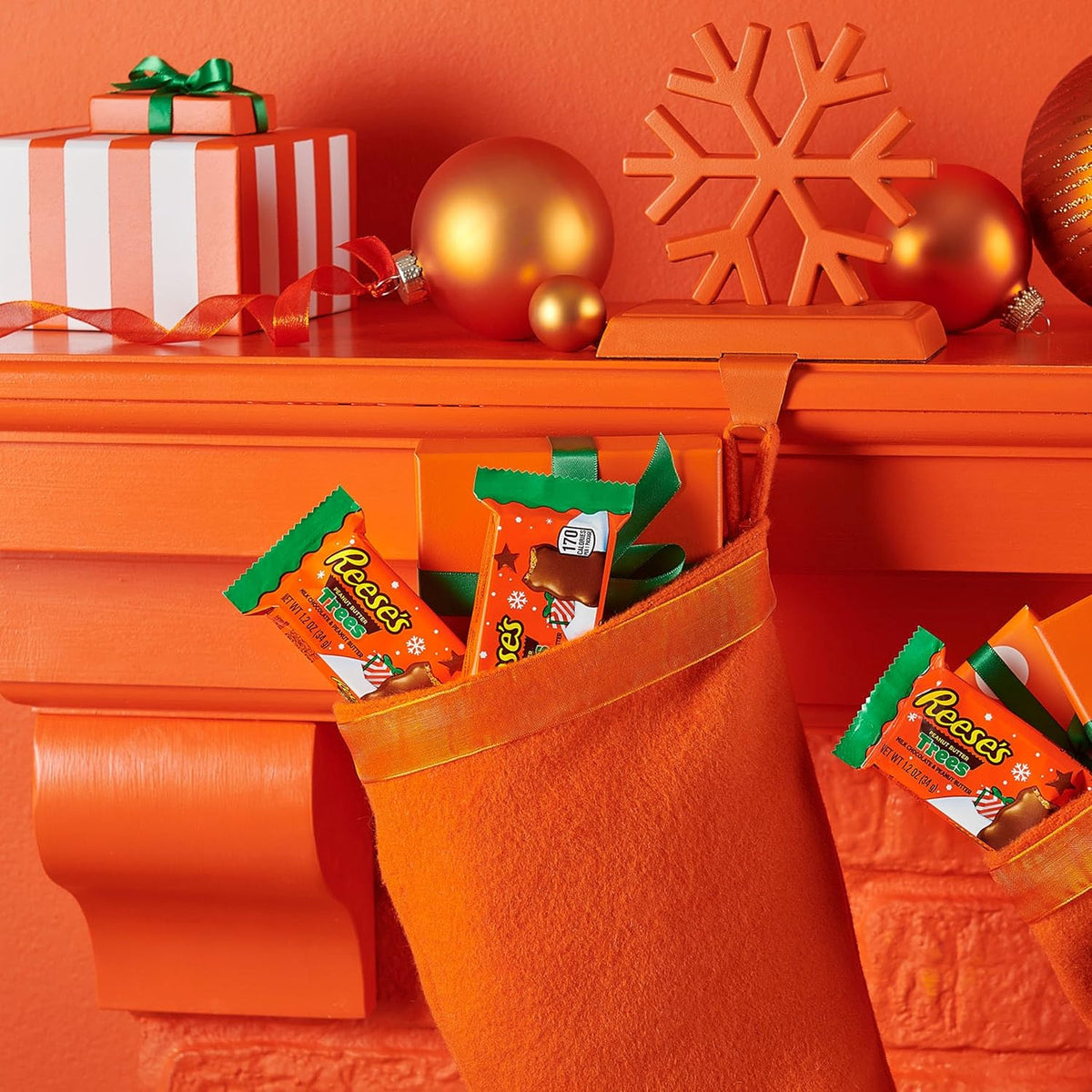compact 7.29 x 5.71 inch outer box for easy shelf and stocking storage