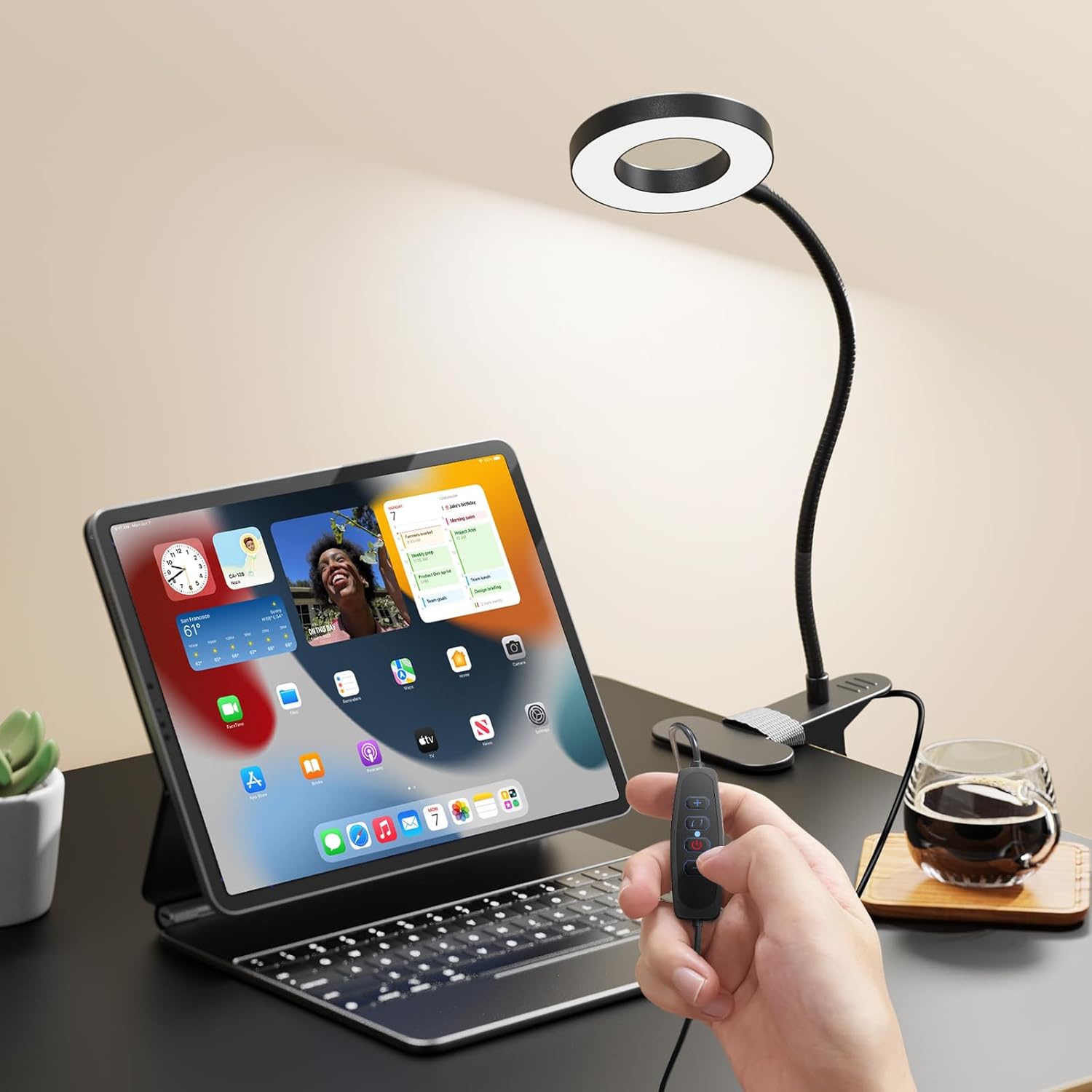 Dimmable Clip-On Reading Lamp – Soothing Task Light for Hobby Table and Evening Journaling