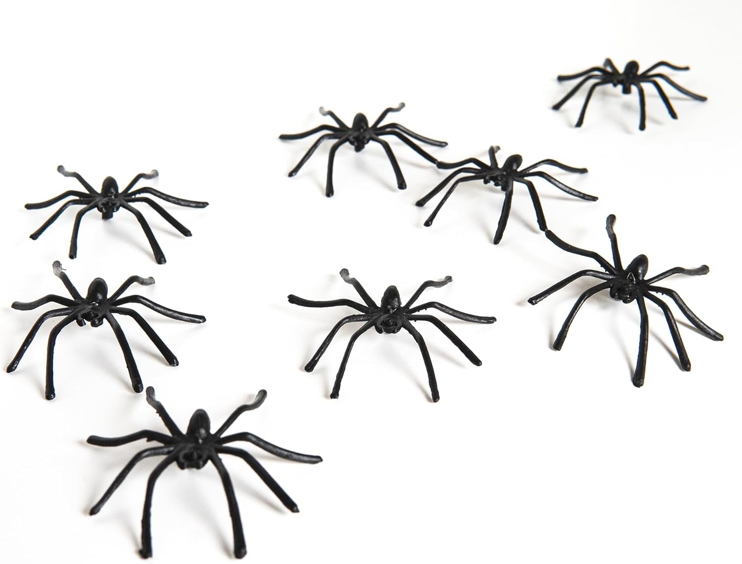 Happy Hippo Spider Web Decor – Grandparent-Friendly Front Porch Display, Non-Gory Webbing with 8 Fake Spiders for Visiting Kids