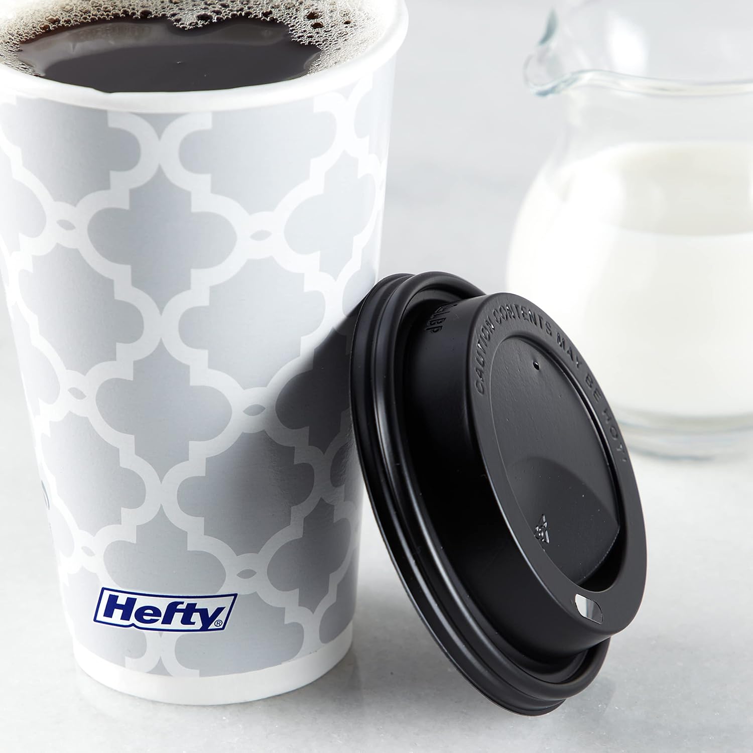 Hefty Disposable Hot Cups with Lids – Morning Coffee Ritual Cups for Mindful Home Brewing, 16 oz, 20 Count