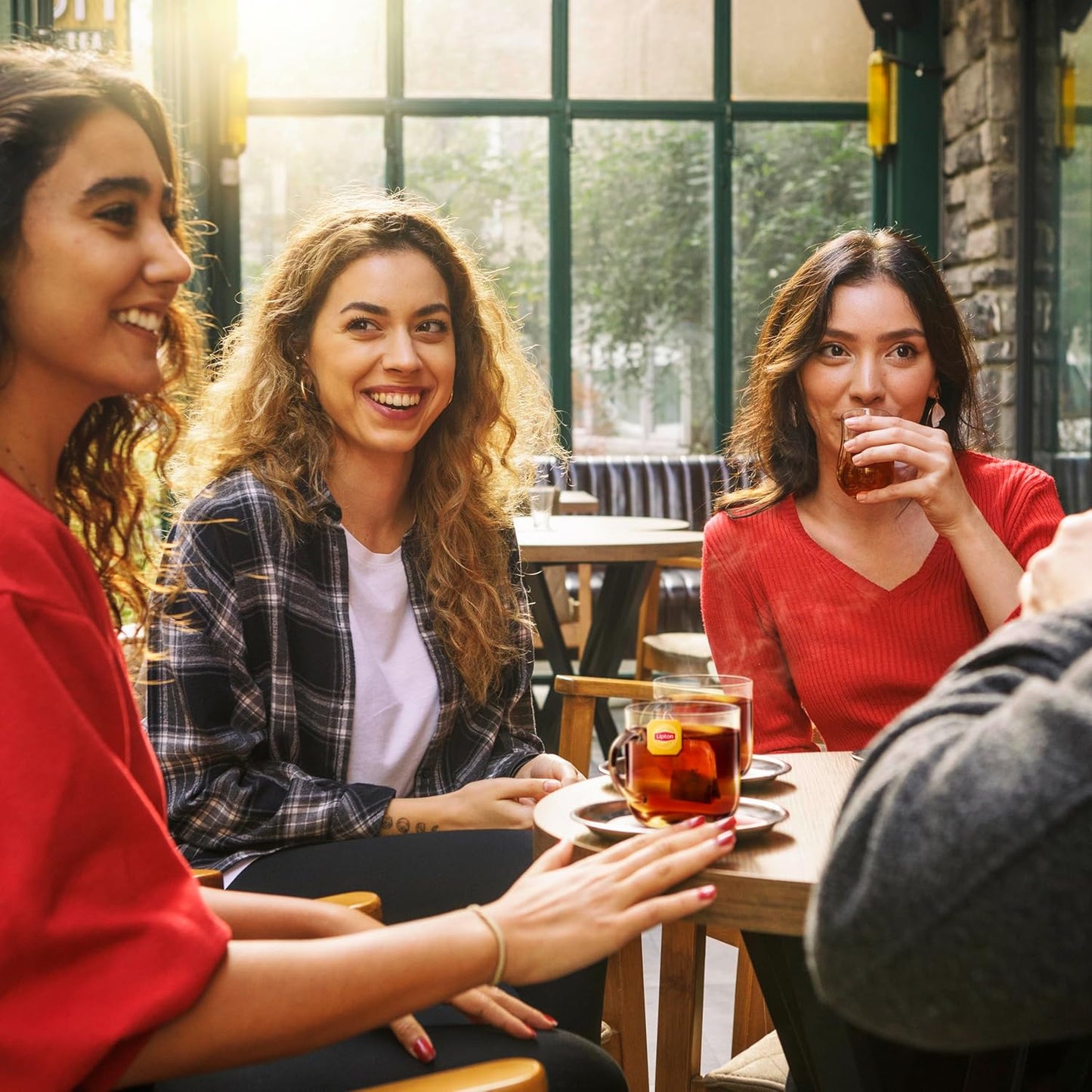 Lipton Black Tea Bags – Zero-Calorie Companion for Clean-Eating and Self-Care Days