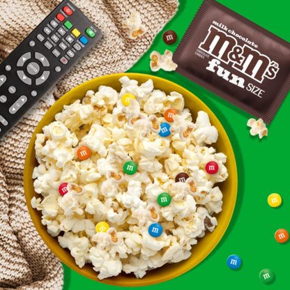 M&M'S Fun Size Halloween Candy – Family Movie Night Snack Packs for Kids and Playdates