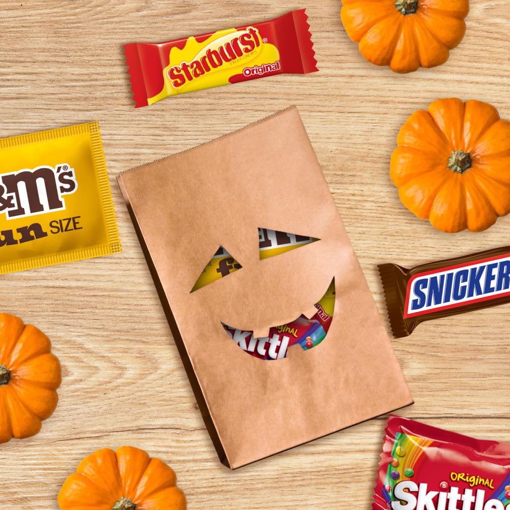 M&M'S Peanut, SNICKERS, STARBURST & SKITTLES Child-Friendly Fun Size Candy for Trick-or-Treater Front Porch Bowl, 19.44 oz Variety Pack