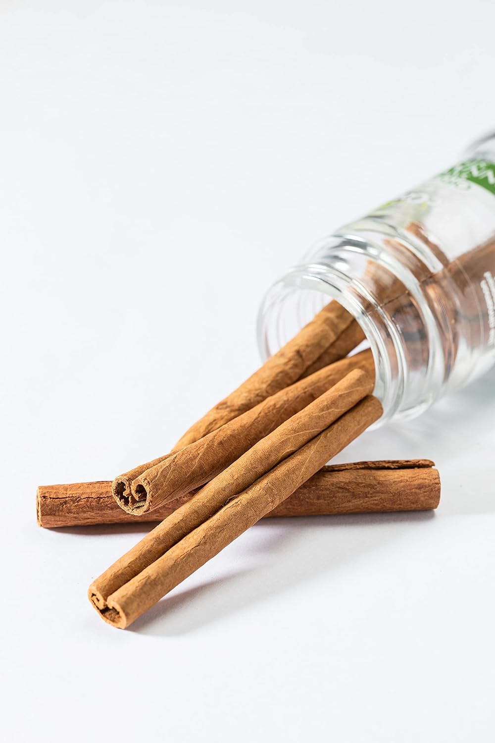 McCormick Gourmet Ground Saigon Cinnamon – Fragrant Spice for Relaxing Tea and Chai Brewing