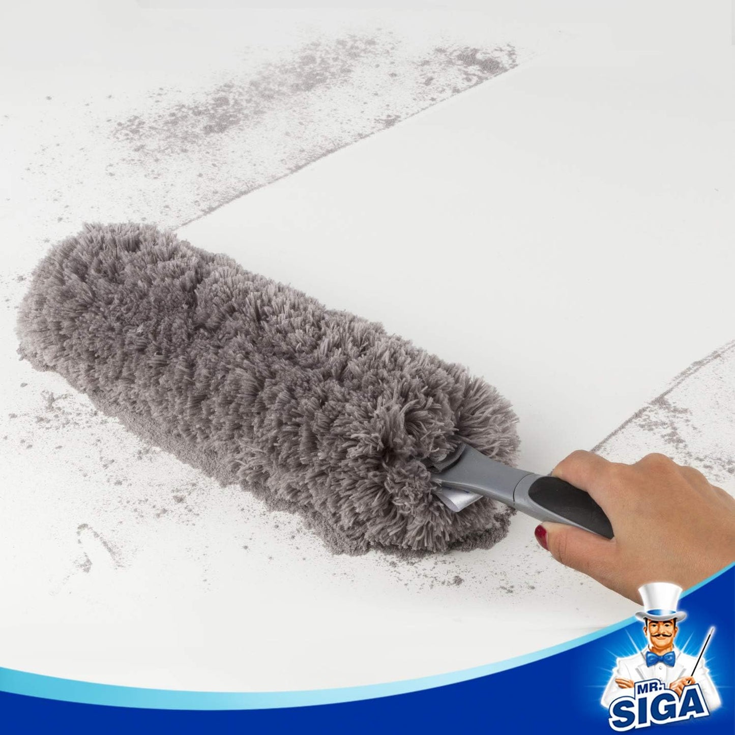 MR.SIGA Microfiber Duster in Soft Gray – Stylish Cleaning Accessory for Living Room and Bedroom Decor