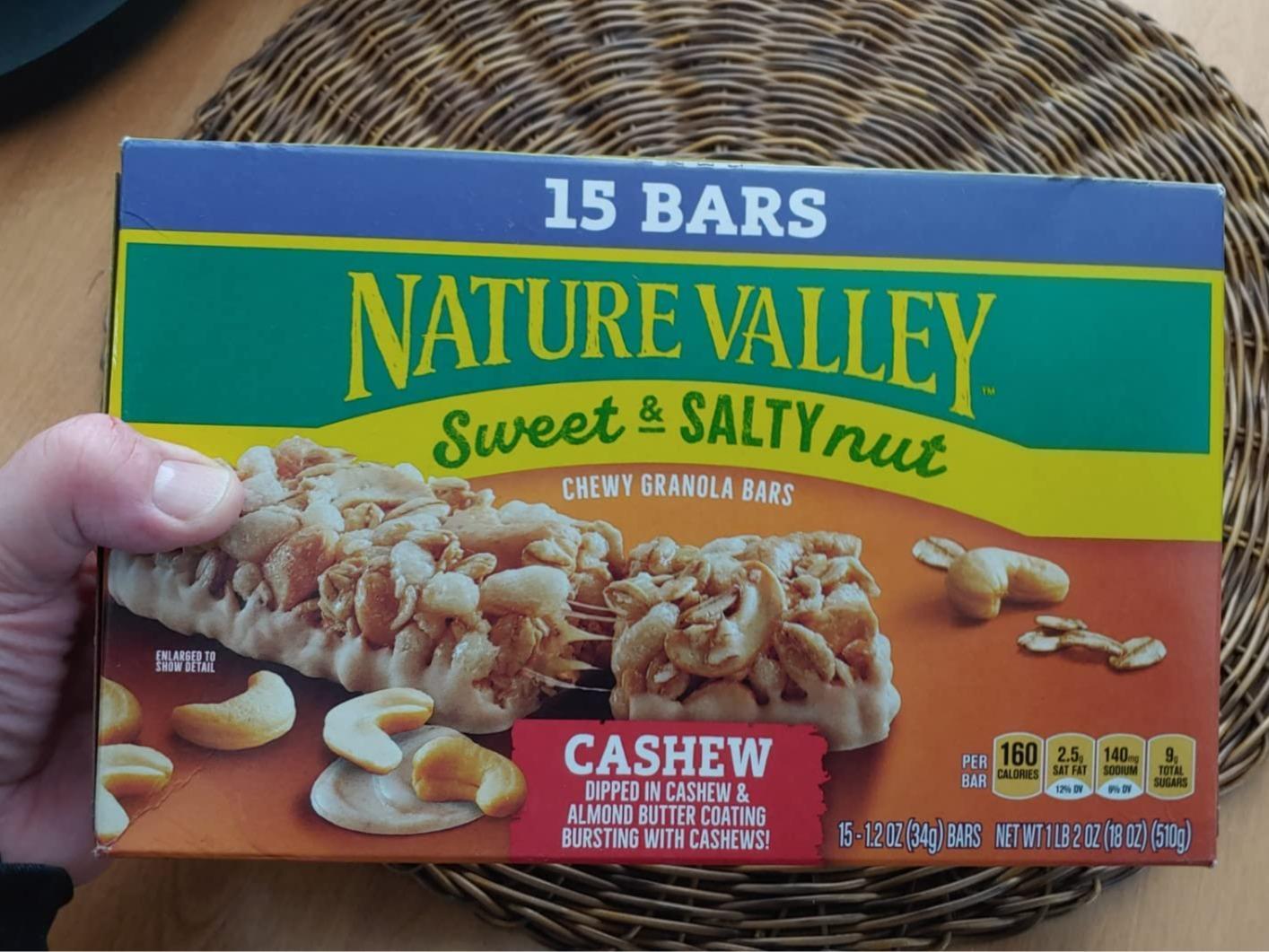 Nature Valley Sweet and Salty Nut Cashew Granola Bars – Family Pantry Staple for School Lunches and Road Trips