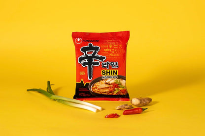 Nongshim Shin Ramyun Korean Instant Noodles – Quick Study Break Meal for Focused College Students