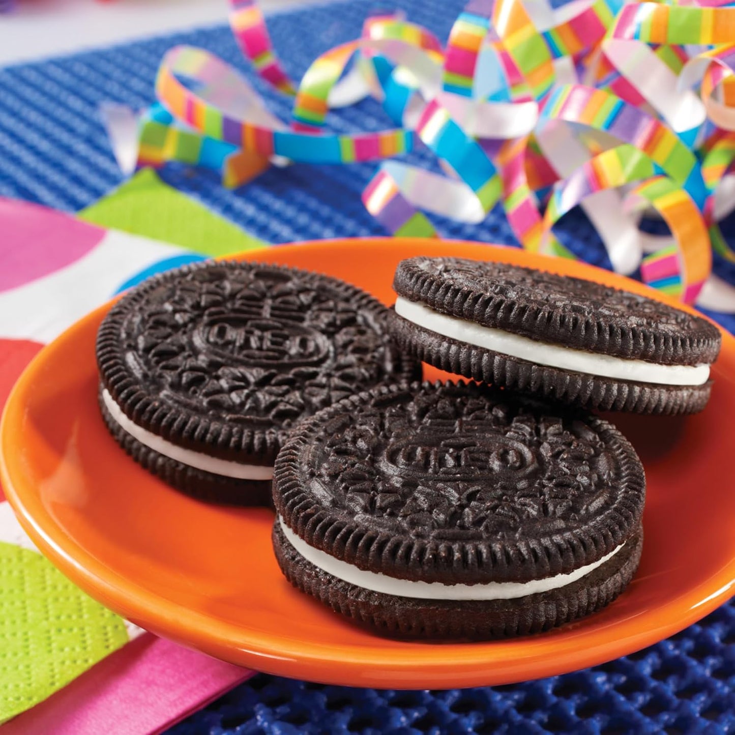 OREO Chocolate Sandwich Cookies, Party Size 24.16 oz – Bulk Office Snack for Shared Team Kitchens