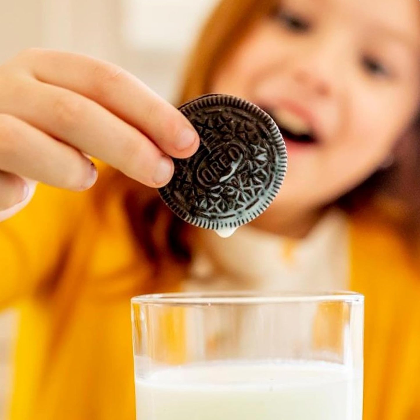 OREO Sandwich Cookies Mini Packs – Holiday Stocking Stuffers and Classroom Valentine Treats, 20 Kosher Single-Serve Packs