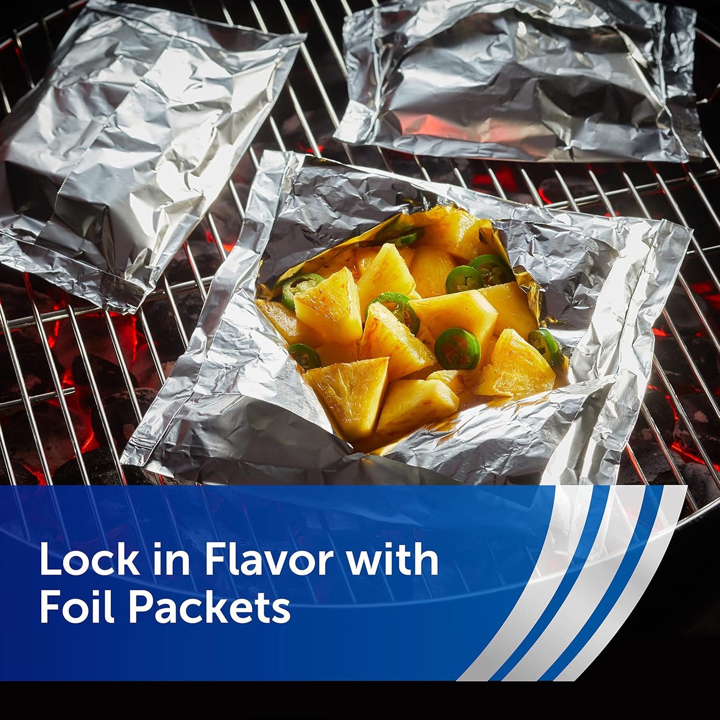 Reynolds Wrap Heavy Duty Foil, Thoughtful Holiday Gift for Home Cooks Who Love Hosting Thanksgiving Dinners