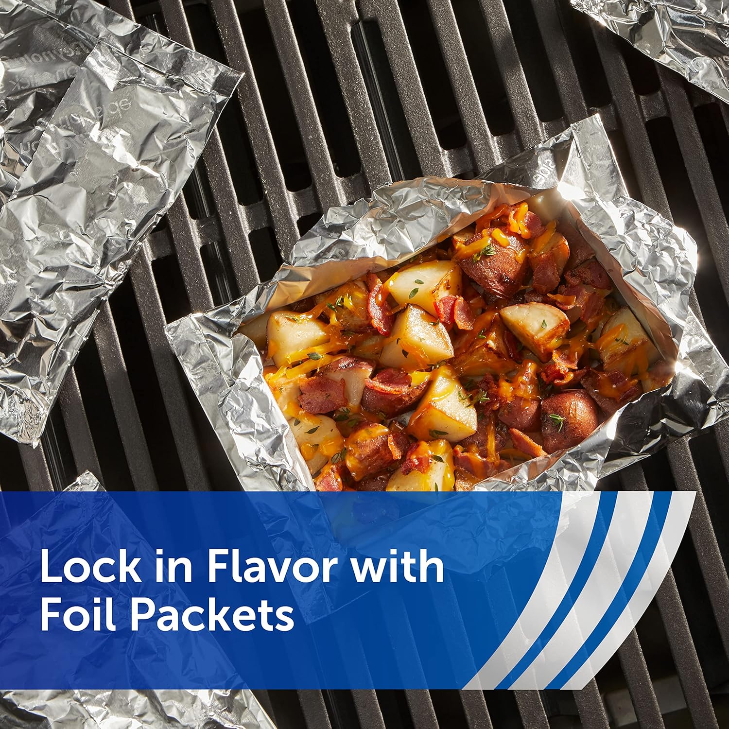 Reynolds Wrap Non-Stick Aluminum Foil – Streamlined Foil Roll Replacing Plastic Wrap and Parchment, Easy-Tear Box