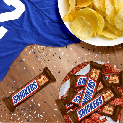 SNICKERS NFL Football Candy Bars – Grab-and-Go Desk Snack for the Office Fantasy League Commissioner