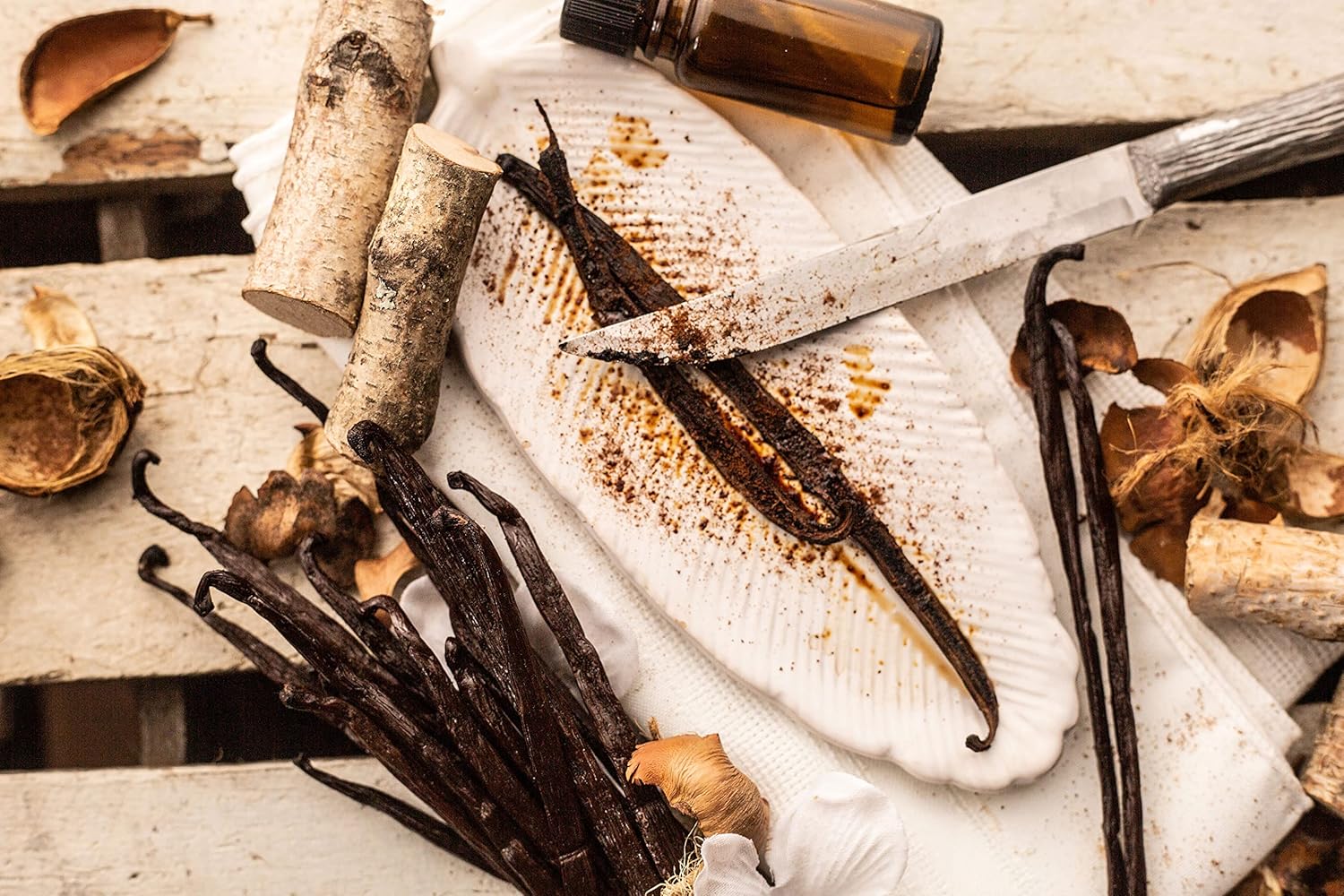 Vanilla Extract Co. Tahitian Pods – Reliable Extract-Grade Beans for Consistent Batch Production