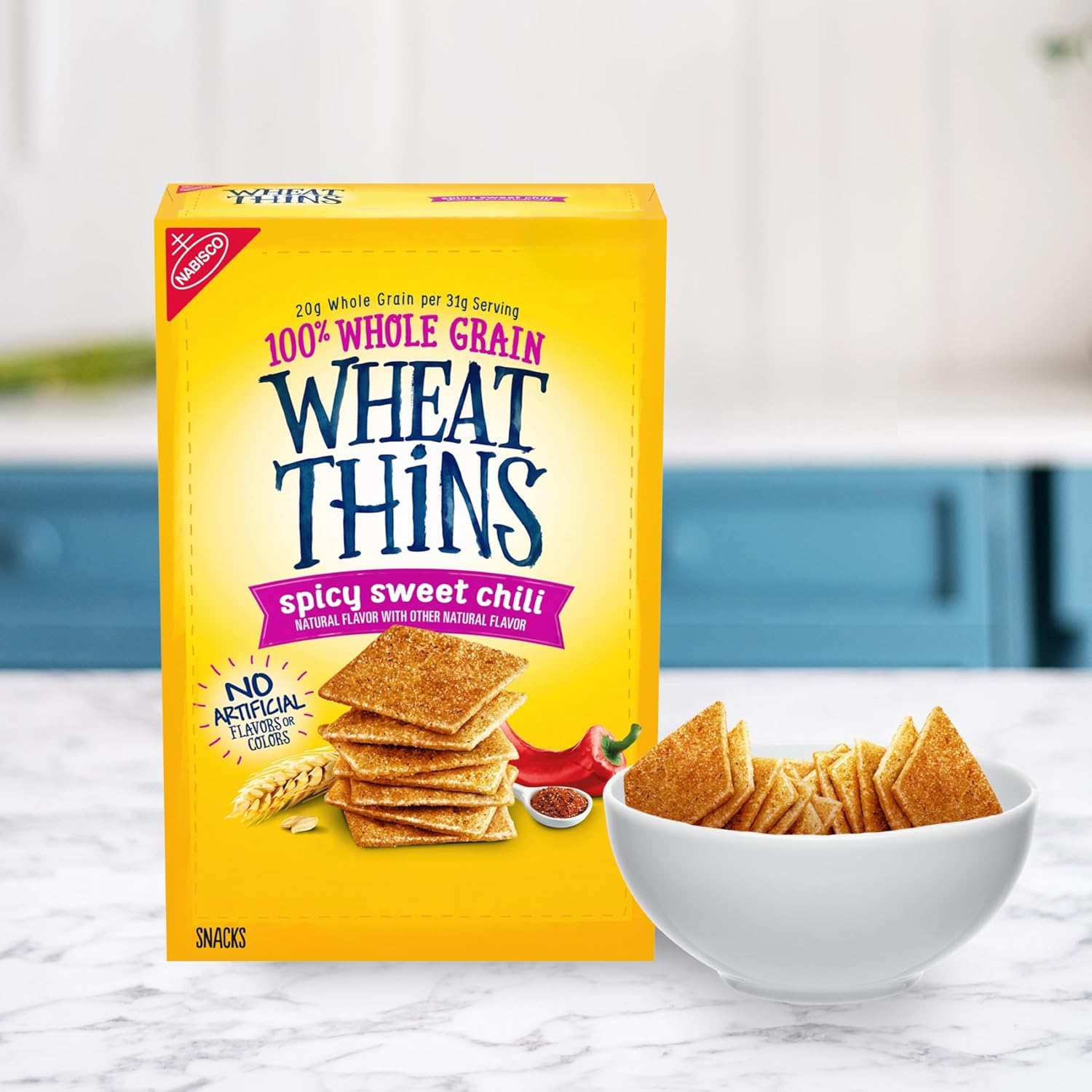 Wheat Thins Spicy Sweet Chili Crackers – Durable Boxed Snack for Potlucks, Open-Air Entertaining, and Tailgate Spreads, 8.5 oz